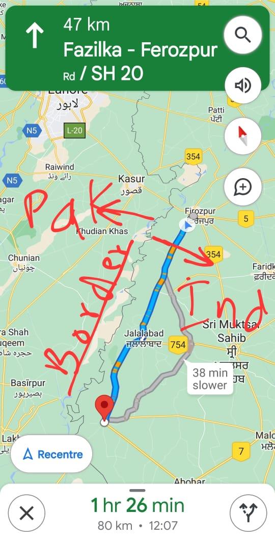 Today I am riding my cycle for Ferozpur to Fazilka which is parallel to Indo Pak border. Border check post is 25kms from here.